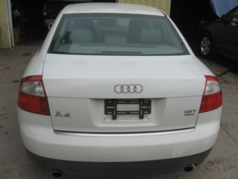 Used 2003 Audi A4 1.8T quattro Sedan AWD/4WD image 5