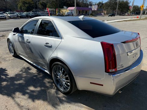 Used 2011 Cadillac CTS Luxury image 4