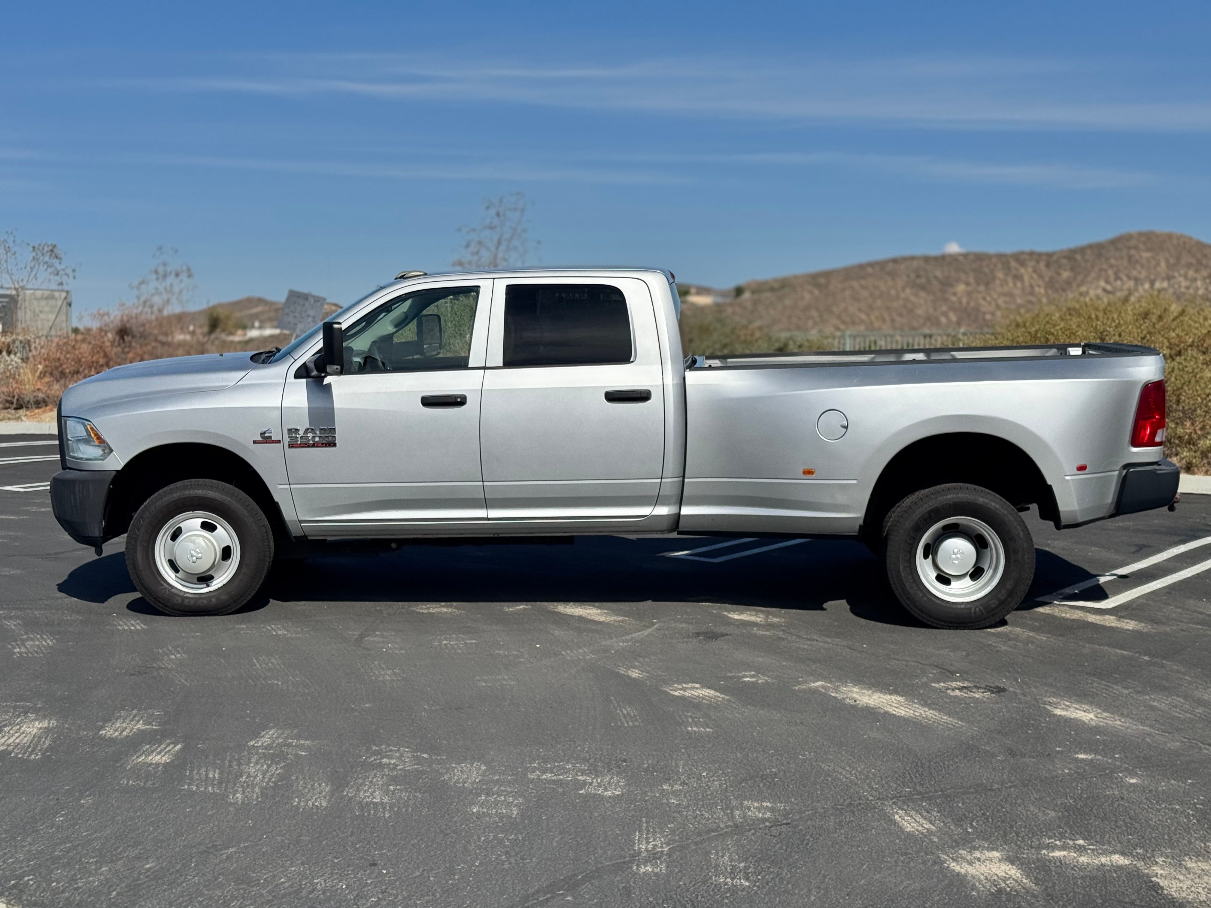 Used 2016 RAM 3500 ST AWD/4WD image 7