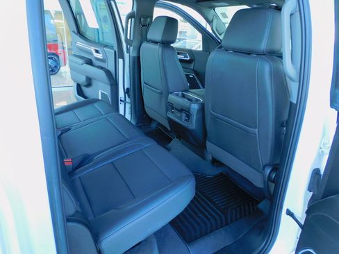 Used 2024 Chevrolet Silverado 1500 2WD Crew Cab RST image 24