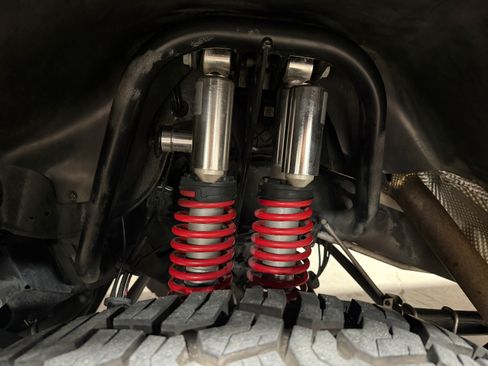 Used 2018 Mercedes-Benz G 550 Squared image 16