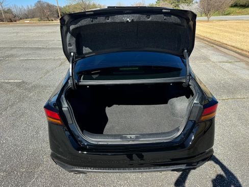 Used 2019 Nissan Altima 2.5 SR image 23