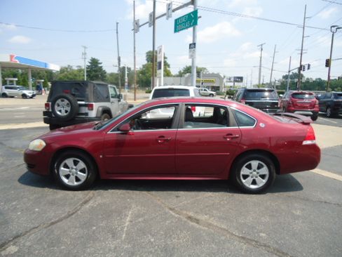 Used 2009 Chevrolet Impala LT w/ 1LT FWD image 1