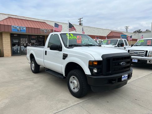 Used 2008 Ford F250 XL image 3