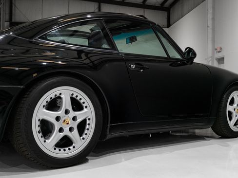 Used 1997 Porsche 911 Targa image 24