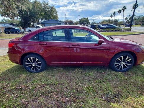 Used 2012 Chrysler 200 S image 4