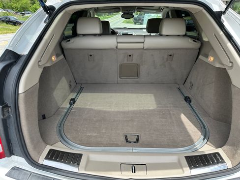 Used 2011 Cadillac SRX Performance FWD image 18