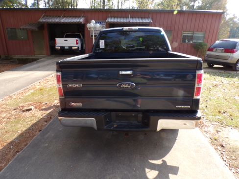 Used 2014 Ford F150 XLT image 4
