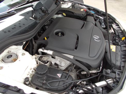 Used 2016 Mercedes-Benz CLA 250 4MATIC image 11