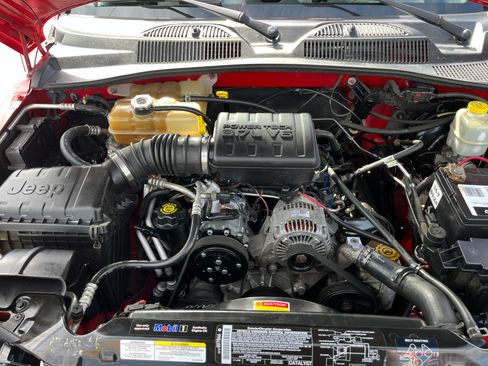 Used 2003 Jeep Liberty Sport image 19