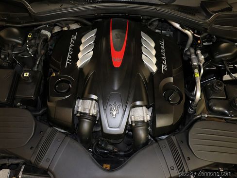 Used 2014 Maserati Quattroporte GTS image 38