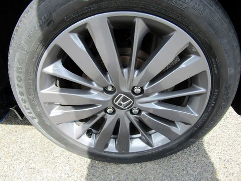 Used 2016 Honda Fit EX image 11