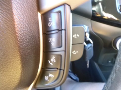 Used 2015 Chevrolet Spark LT image 17