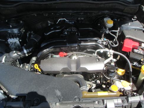 Used 2015 Subaru Forester 2.5i Premium image 18