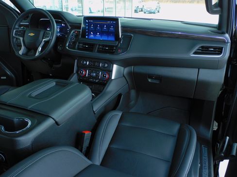 Used 2023 Chevrolet Tahoe LT image 5