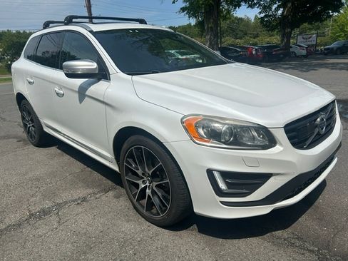Used 2015 Volvo XC60 AWD T6 R-Design Platinum image 7