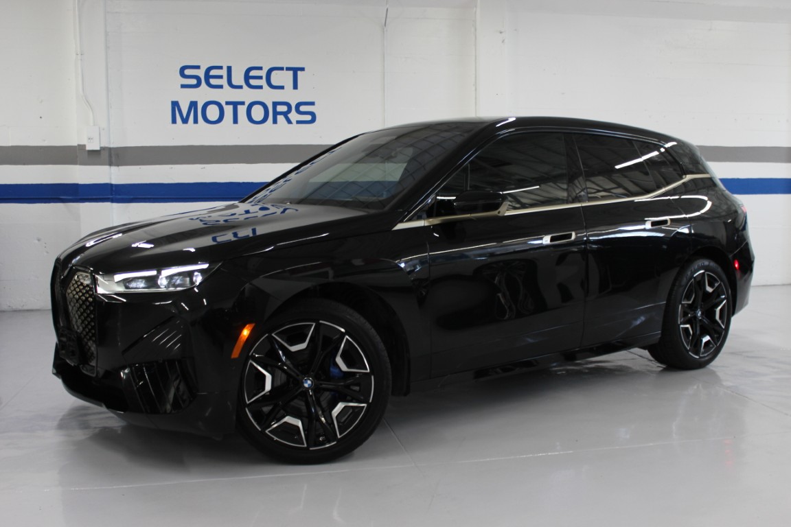 Used 2024 BMW iX xDrive50 AWD/4WD image 2