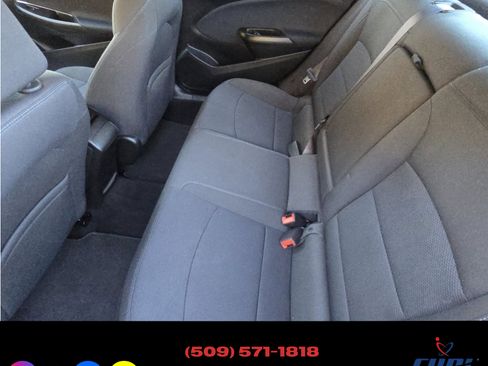 Used 2016 Chevrolet Cruze LT image 17