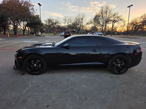 Used 2014 Chevrolet Camaro SS image 4