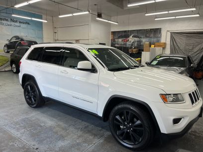 Used 2014 Jeep Grand Cherokee Laredo