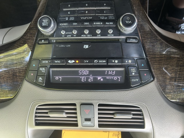 Used 2013 Acura MDX w/ Technology Package AWD/4WD image 16