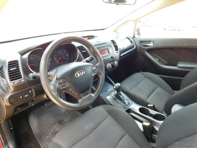 Used 2016 Kia Forte LX Sedan FWD image 9