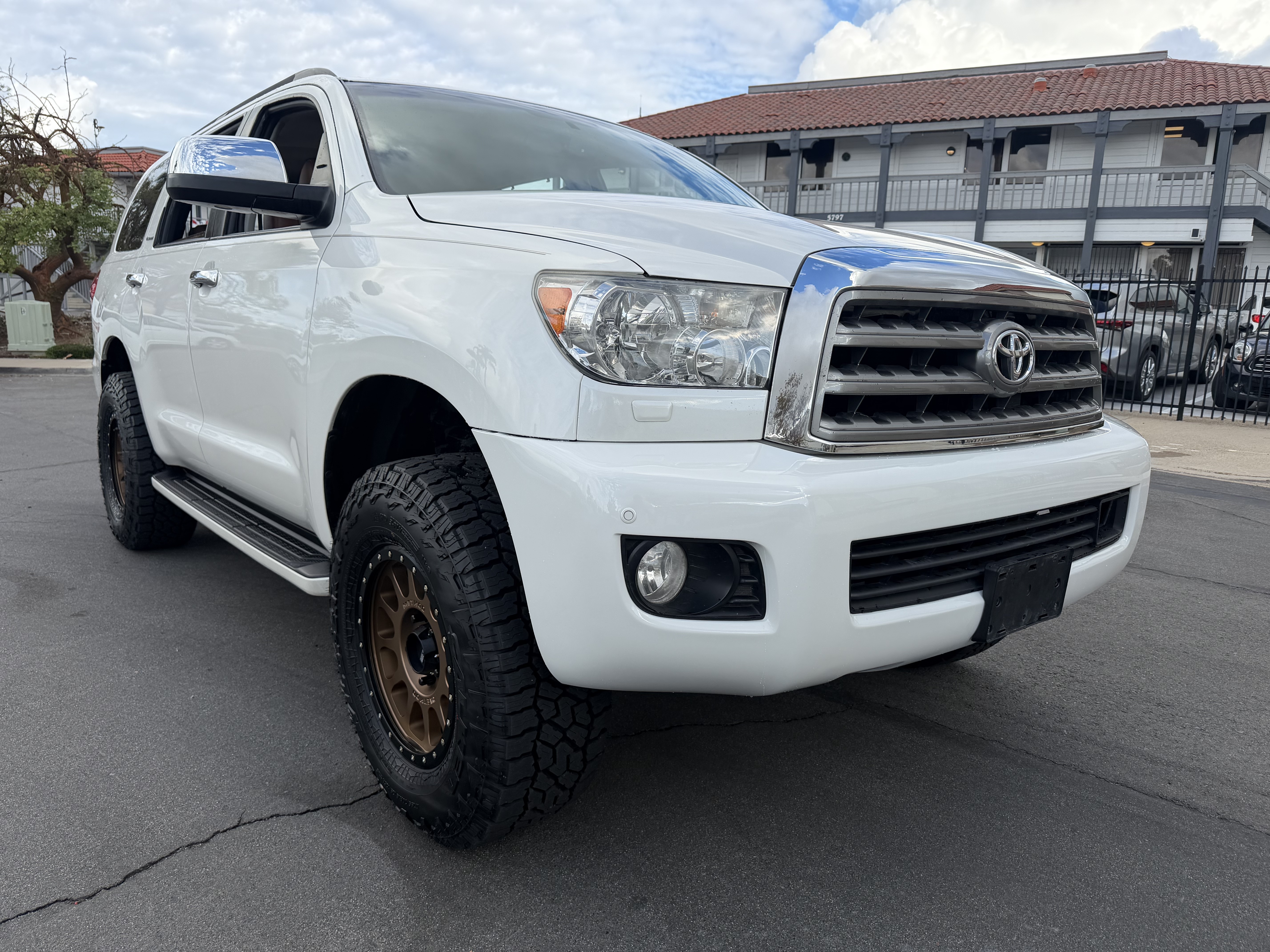 Used 2014 Toyota Sequoia 4WD Platinum image 15