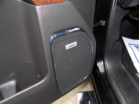 Used 2017 GMC Sierra 1500 SLT image 6