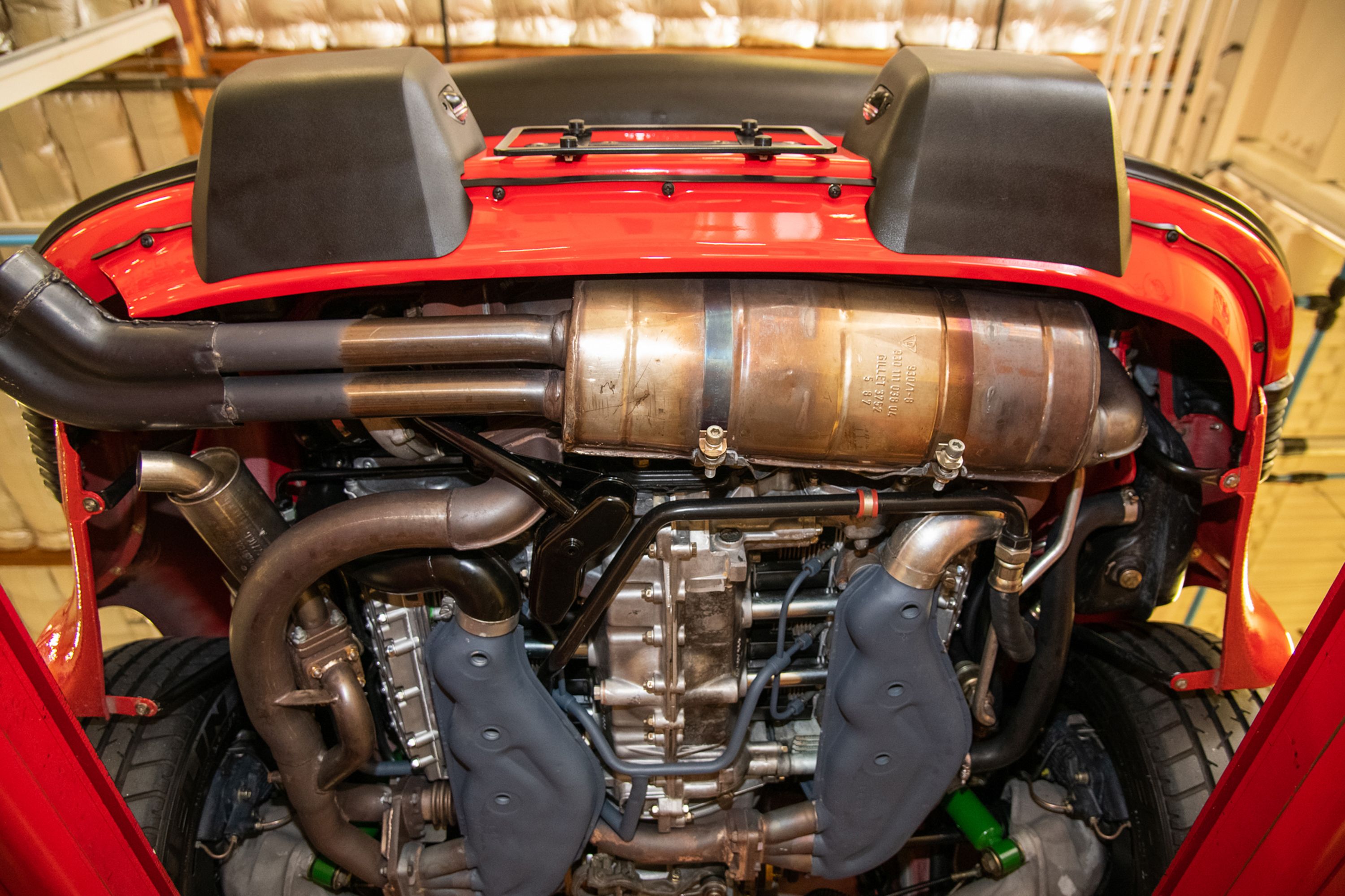 Used 1988 Porsche 911 Turbo Coupe RWD image 94