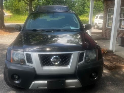Used 2010 Nissan Xterra 2WD S image 2