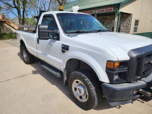 Used 2008 Ford F350 XL image 6
