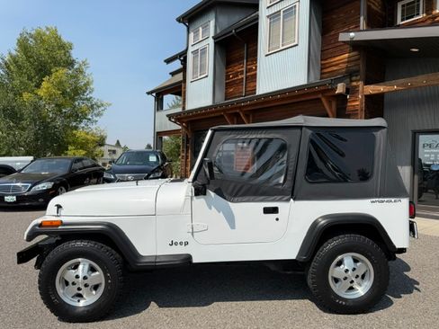Used 1991 Jeep Wrangler 4WD S image 3
