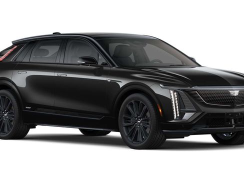 New 2026 Cadillac Lyriq V image 30