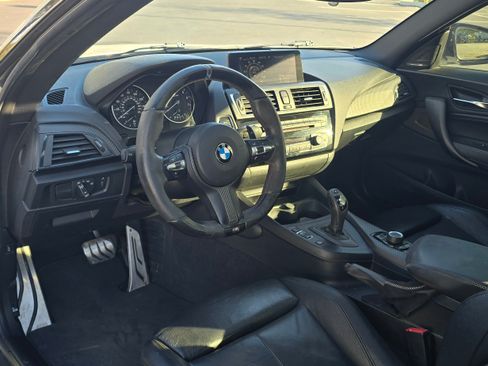 Used 2016 BMW M235i image 21