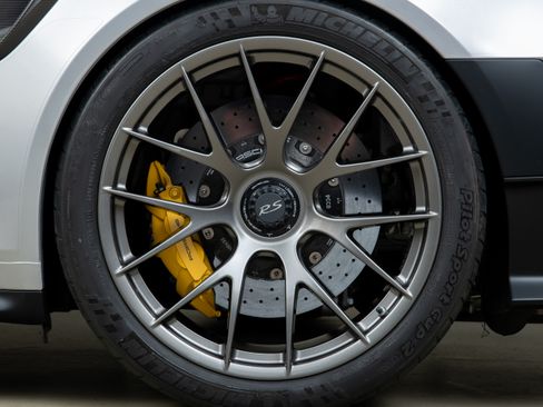 Used 2018 Porsche 911 GT2 RS image 59