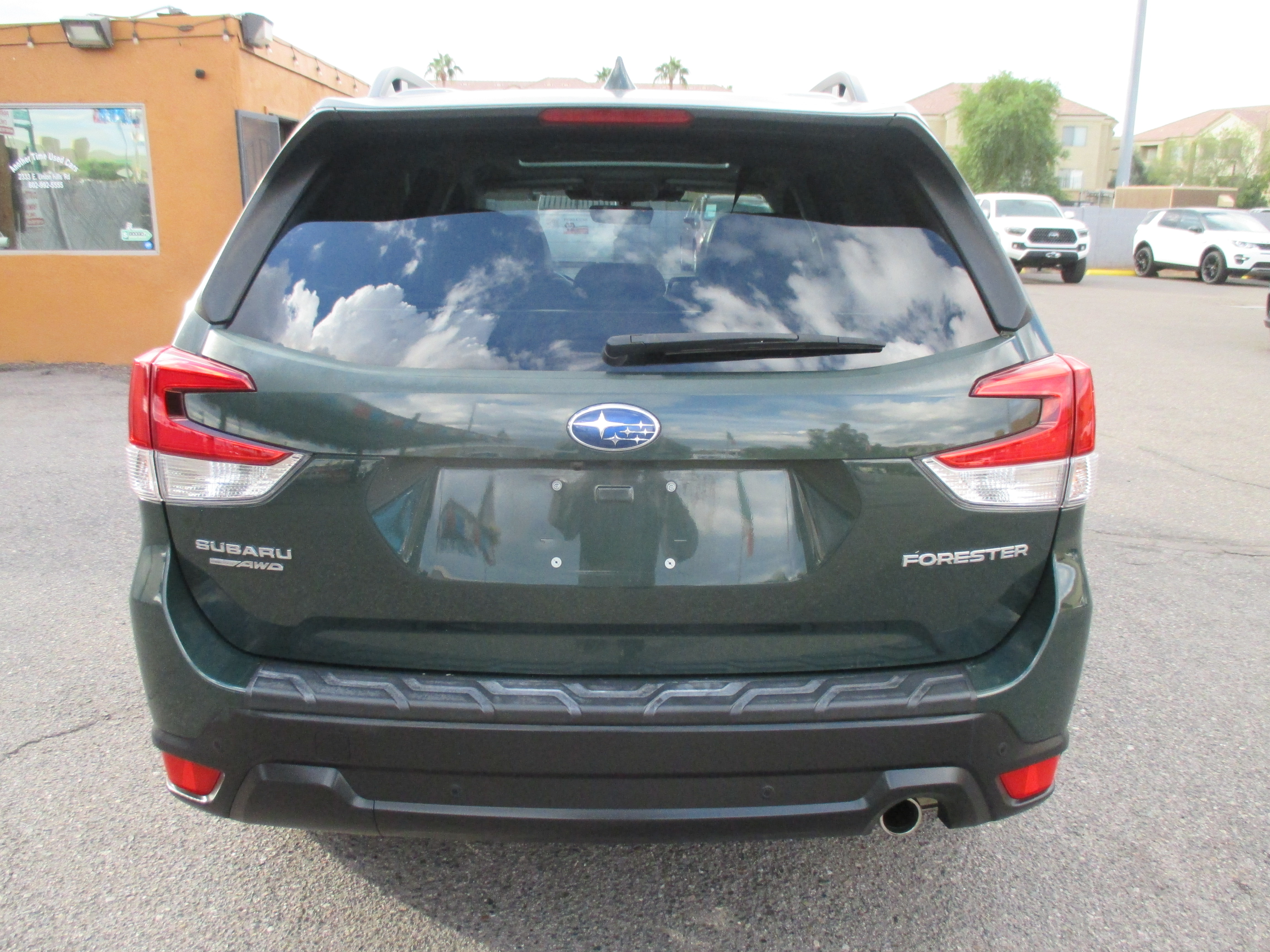 Used 2022 Subaru Forester Limited Sport Utility 4D AWD/4WD image 11
