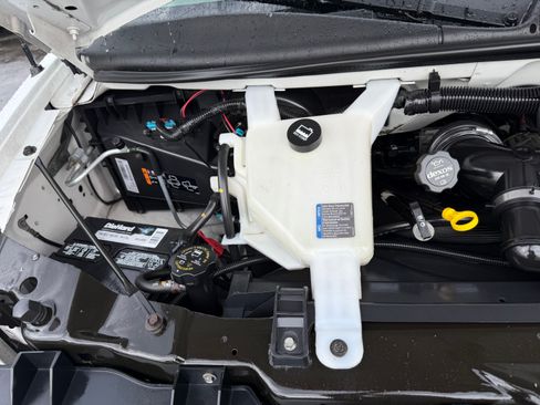 Used 2015 Chevrolet Express 2500 UNAVAIL RWD image 16