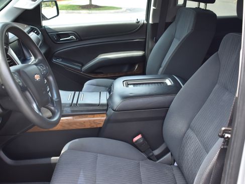 Used 2019 Chevrolet Tahoe 4WD image 19