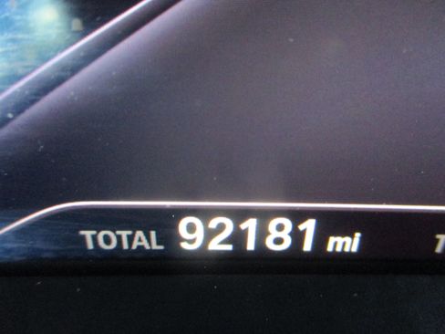 Used 2018 BMW 540i w/ Sport Package RWD image 3