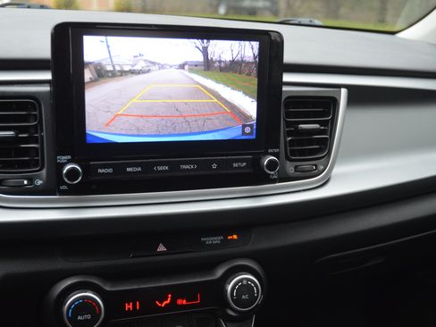 Used 2021 Kia Rio S image 16