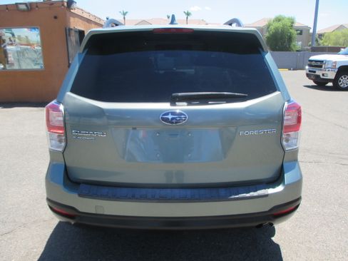 Used 2018 Subaru Forester 2.5i Premium AWD/4WD image 11