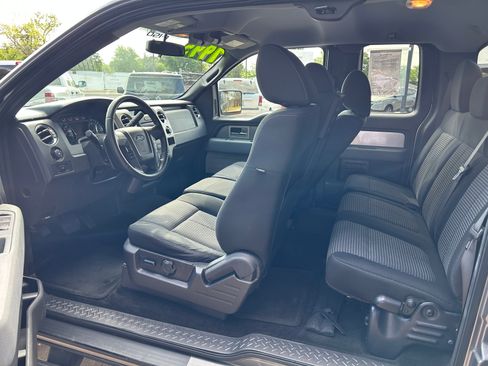 Used 2011 Ford F150 XLT image 4