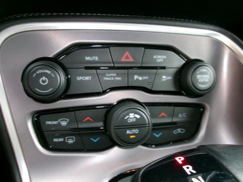 Used 2022 Dodge Challenger R/T Plus image 12