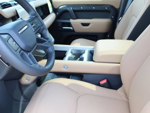 New 2025 Land Rover Defender 110 V8 image 19
