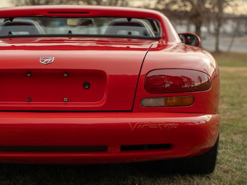 Used 1994 Dodge Viper RT/10 image 9
