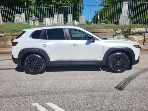 Used 2023 MAZDA CX-50 2.5 S w/ Preferred Plus Pkg AWD/4WD image 3
