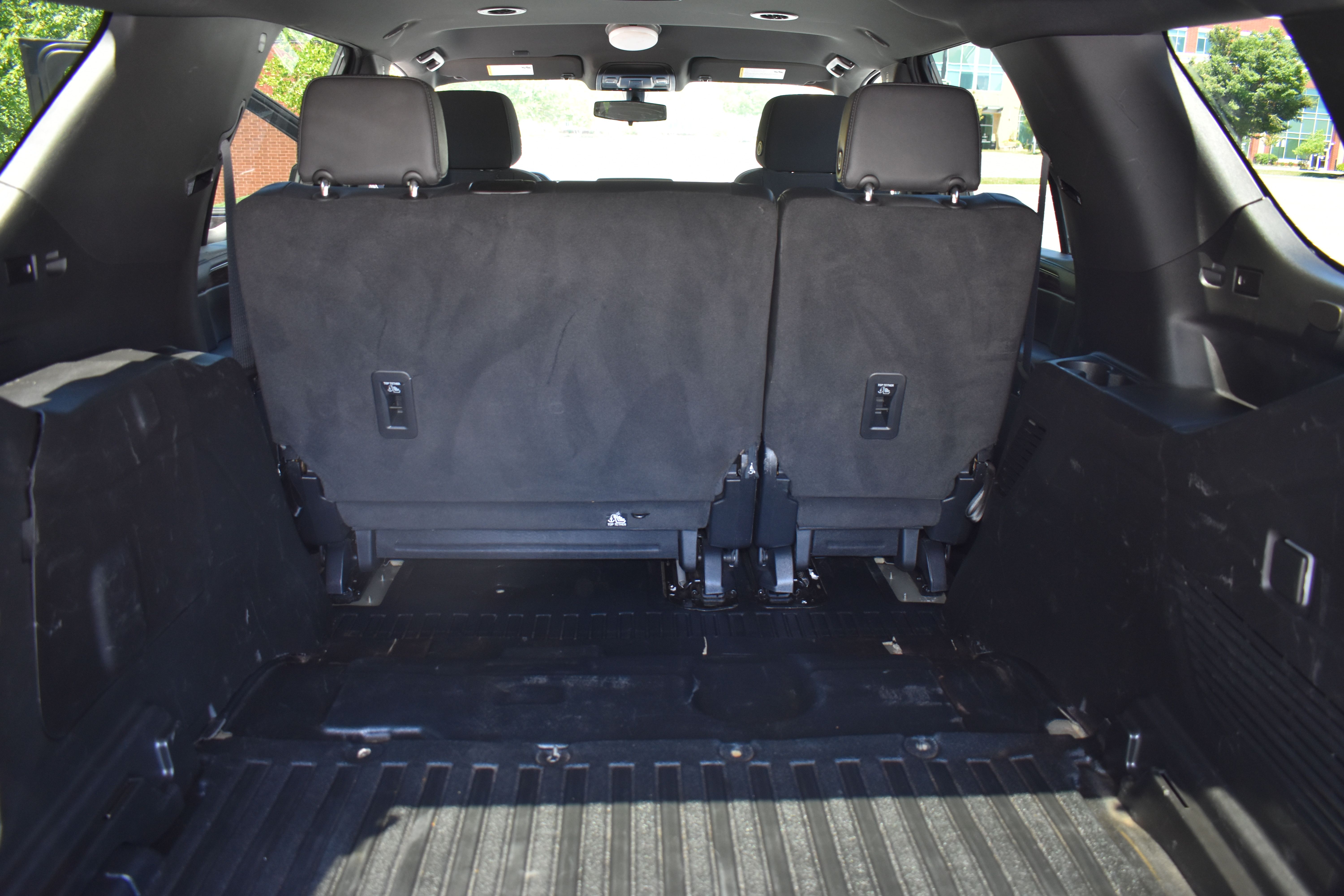 Used 2023 Chevrolet Tahoe 4WD image 22