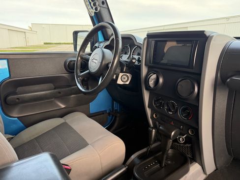 Used 2010 Jeep Wrangler 4WD Sport image 68
