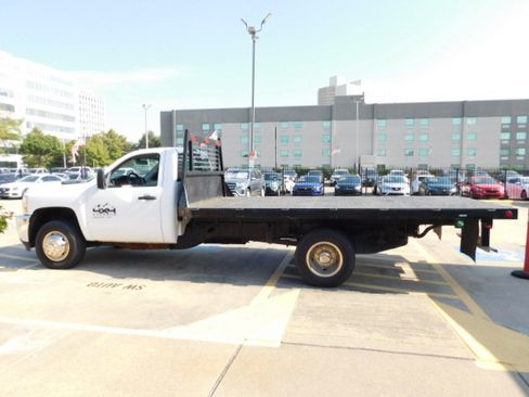 Used 2013 Chevrolet Silverado 3500 image 5