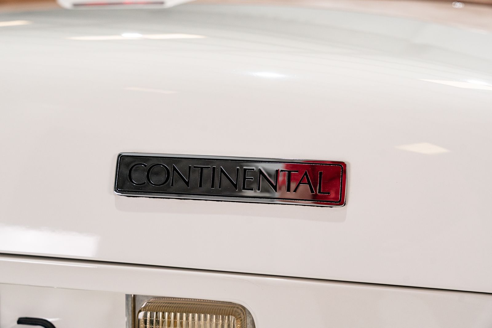 Used 1989 Bentley Continental RWD image 50